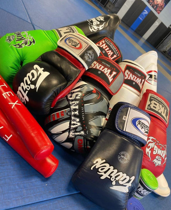 Selecting The Right Gloves - Fighters Boutique 