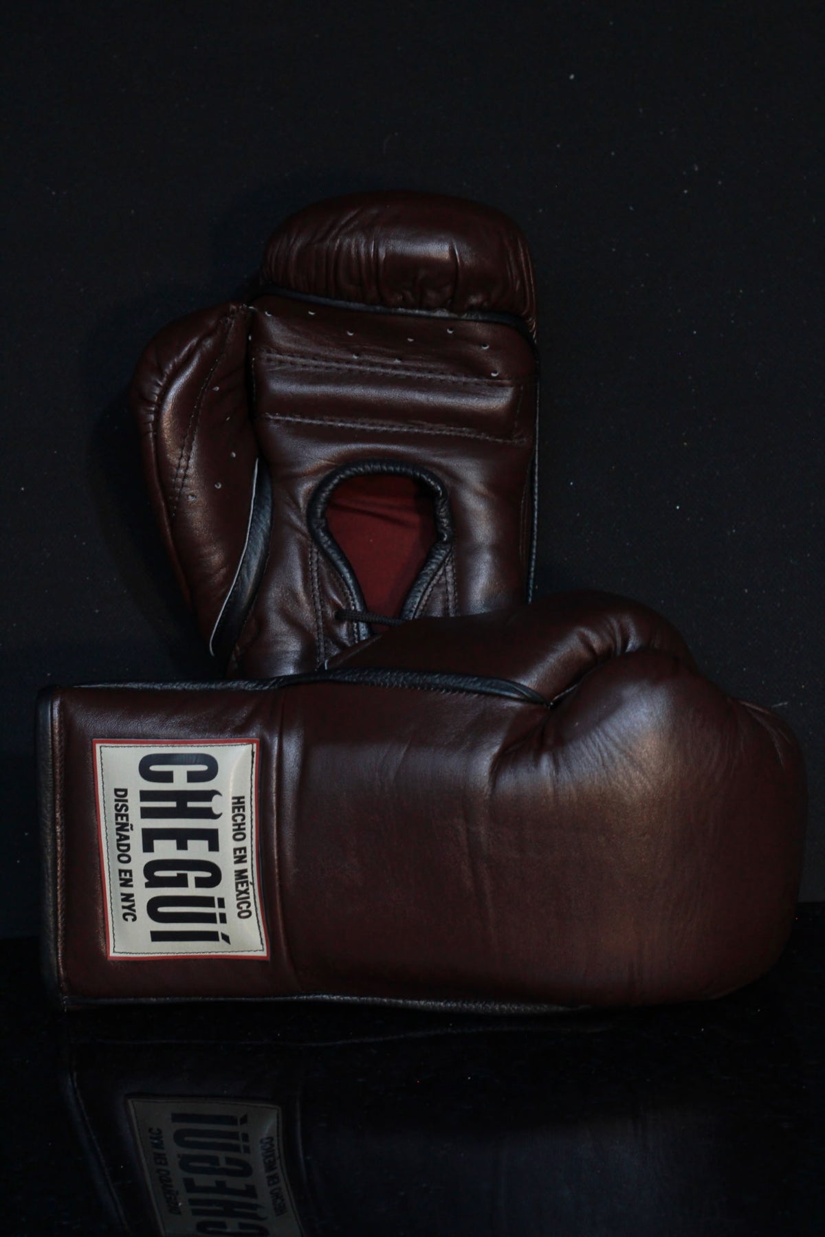 Chegui S (Oxblood)